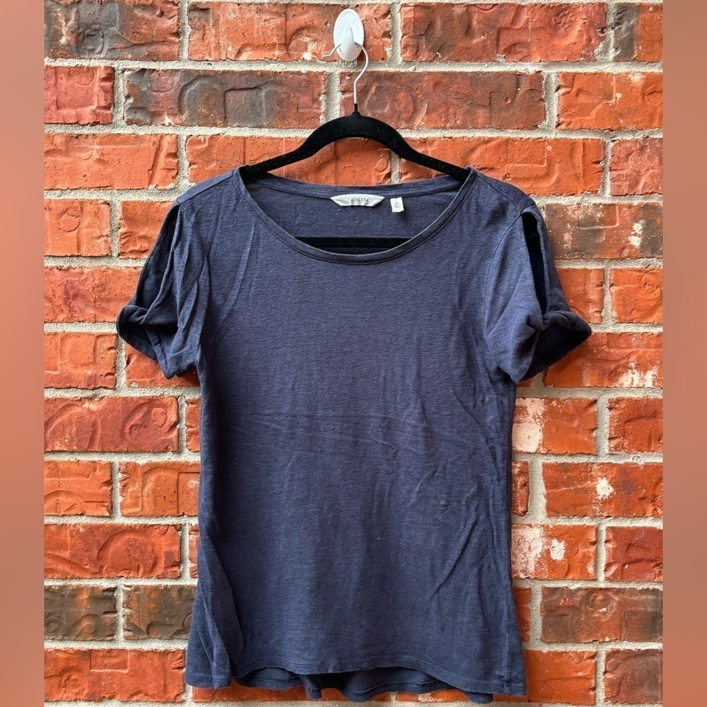 Athleta Womens Womens XS Blue Cold Shoulder Short Sleeve Casual Top